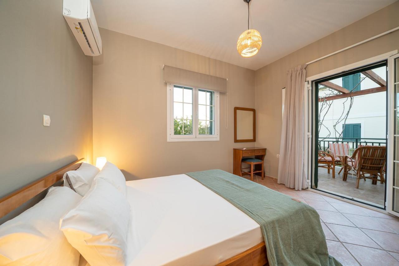 Captain'S Villas Кателиос Екстериор снимка