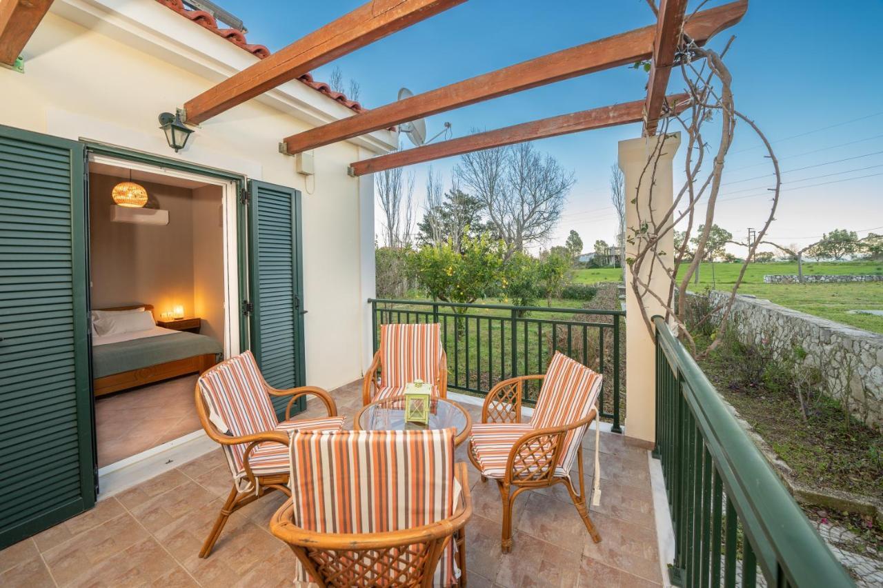 Captain'S Villas Кателиос Екстериор снимка