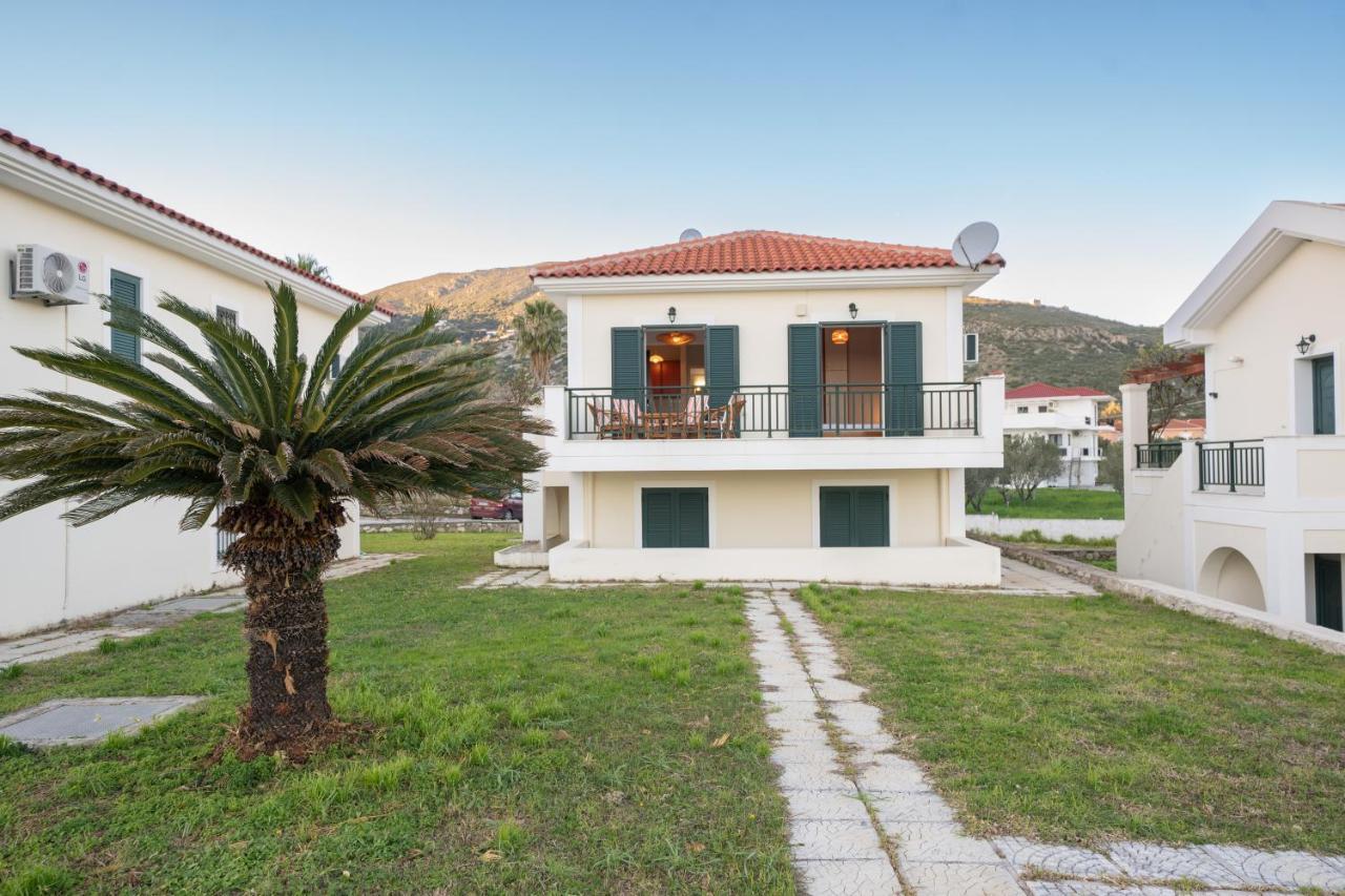 Captain'S Villas Кателиос Екстериор снимка